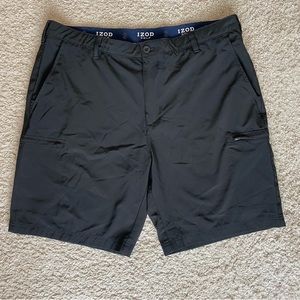 W40 Like New Izod Golf Men's Athletic Black Shorts Non-Slip Waist 40